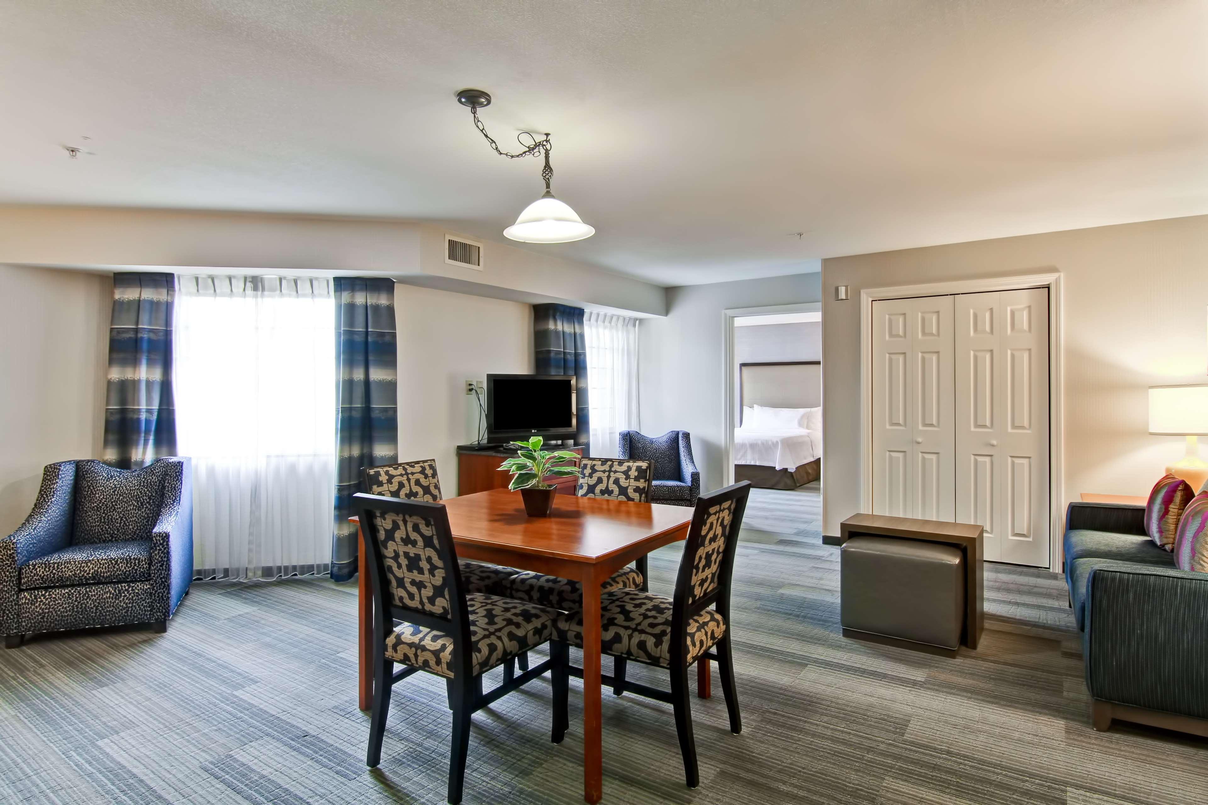 Homewood Suites By Hilton Stratford Luaran gambar